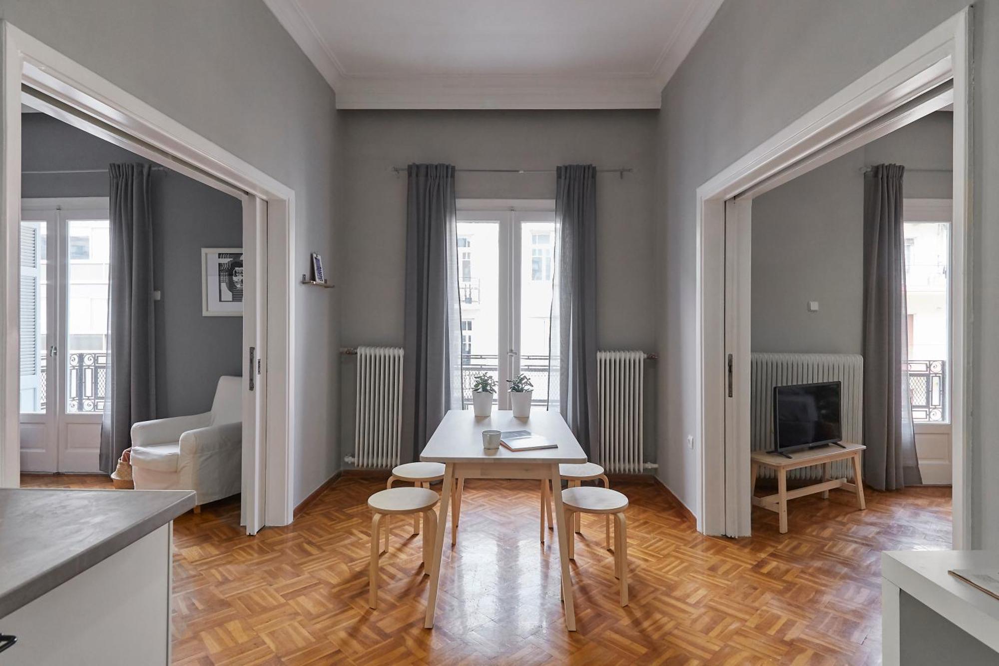 Bright Bright A Central Apartment With Balcony Thessaloniki Exterior foto